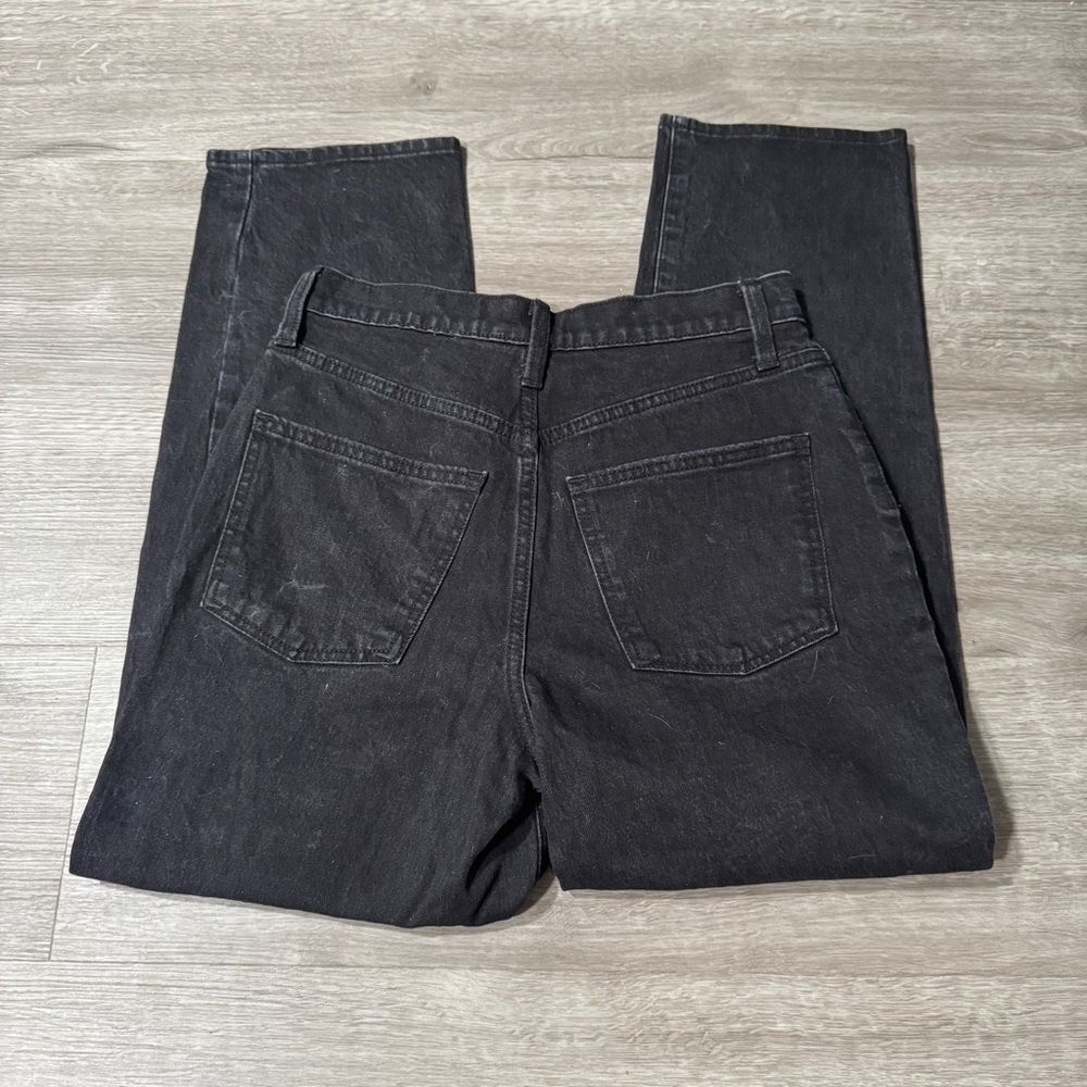 Universal Thread Vintage Straight High Rise Crop Jeans - Picture 3 of 5